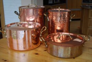 Rondeau, stewpot, soup pot, stockpot... how to tell the difference